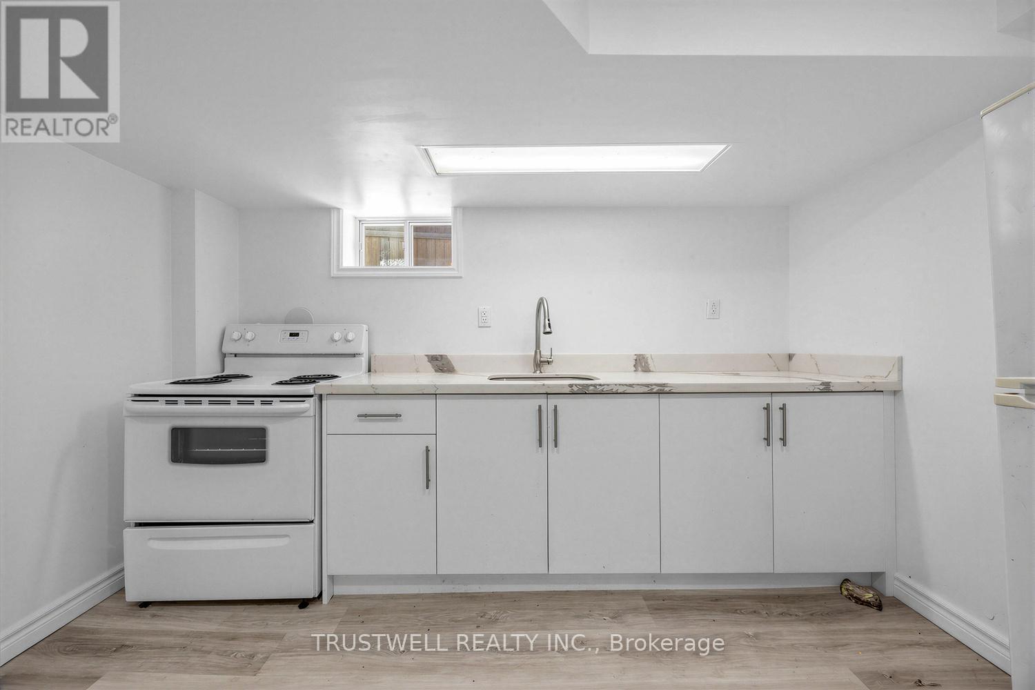 253 CATALINA DRIVE - 29
