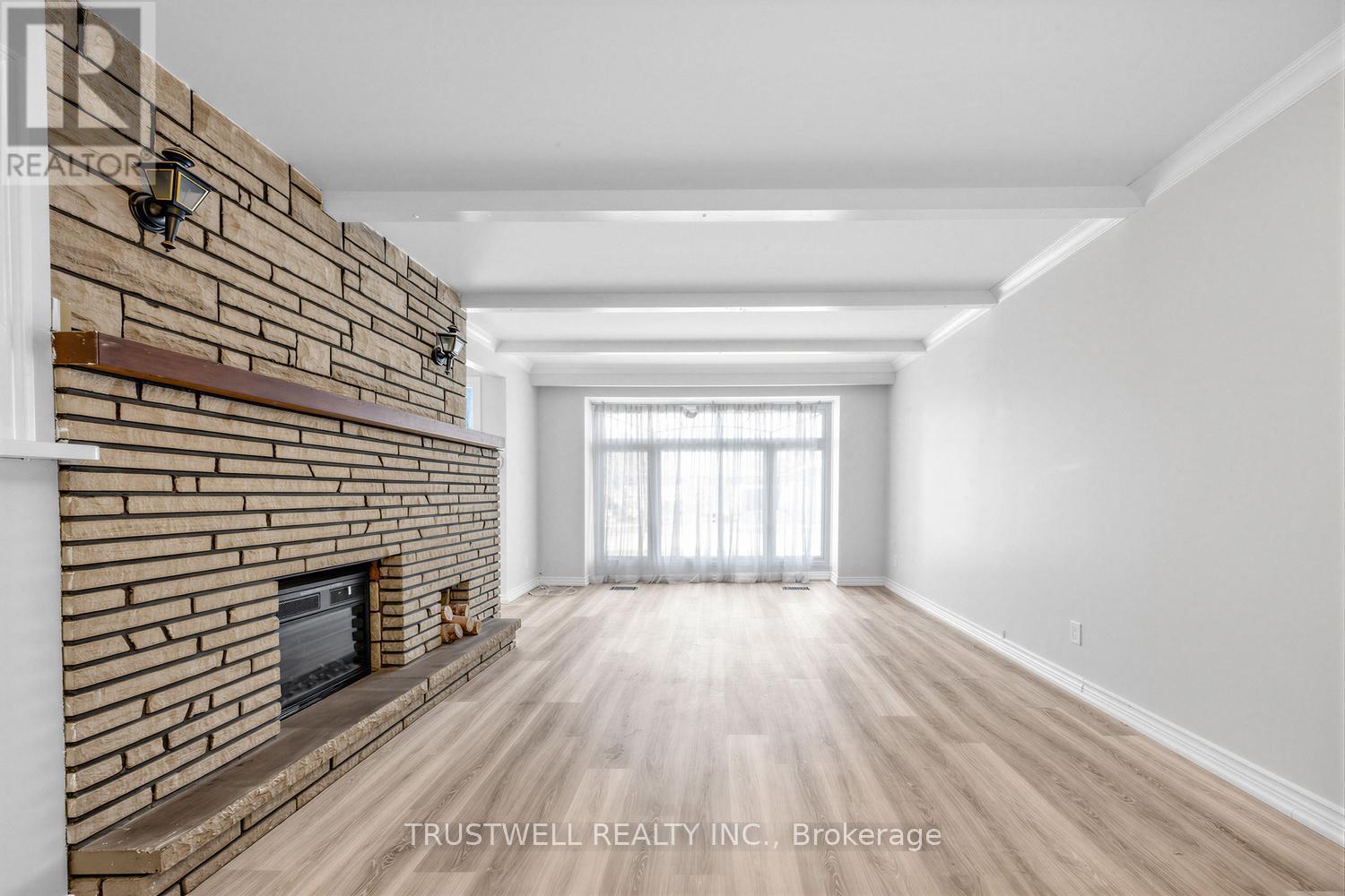 253 CATALINA DRIVE - 4