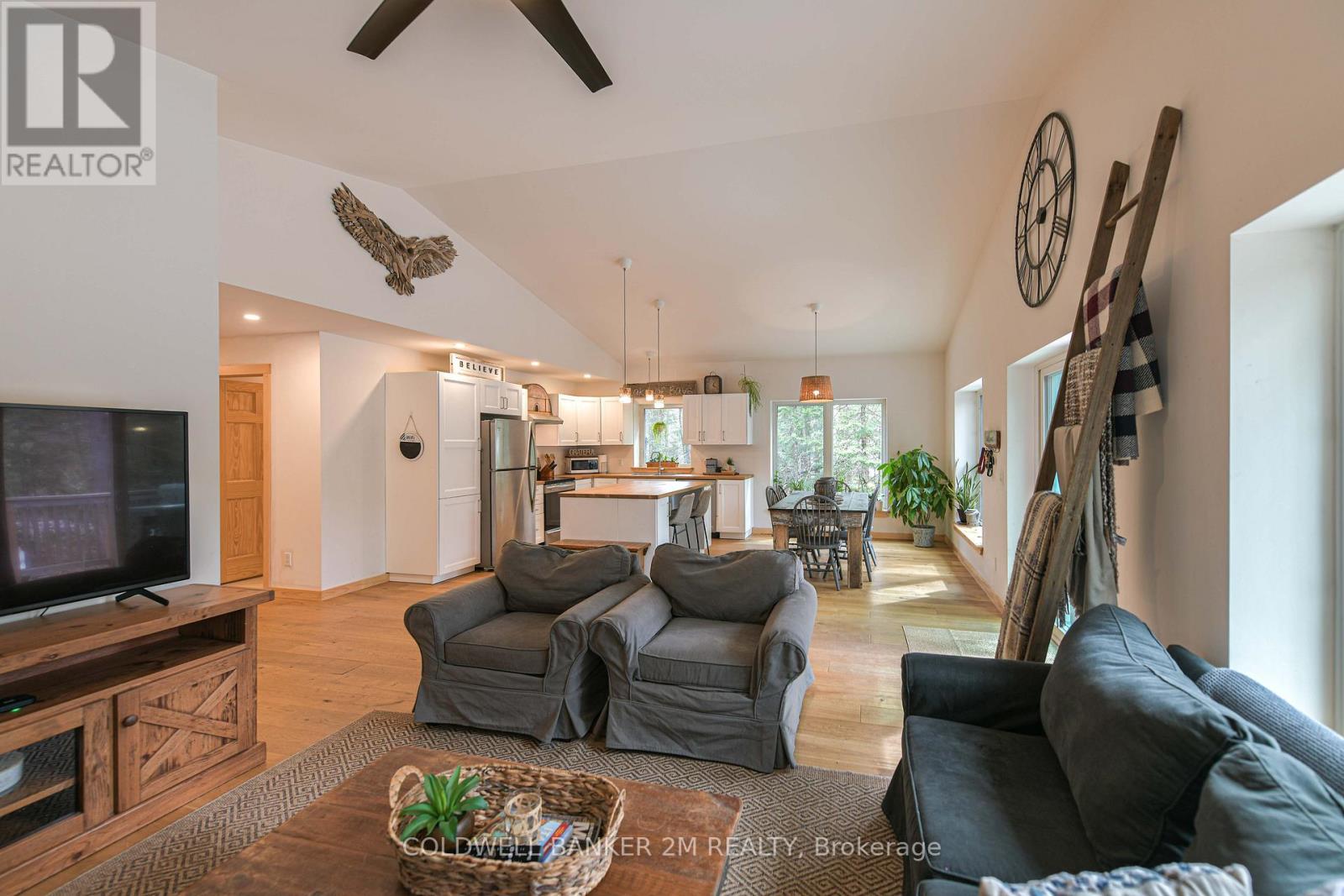 2776 MUSKOKA RD. 117 ROAD S - 16