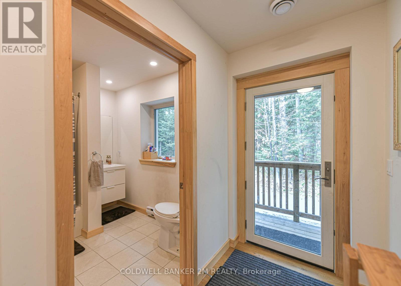 2776 MUSKOKA RD. 117 ROAD S - 39