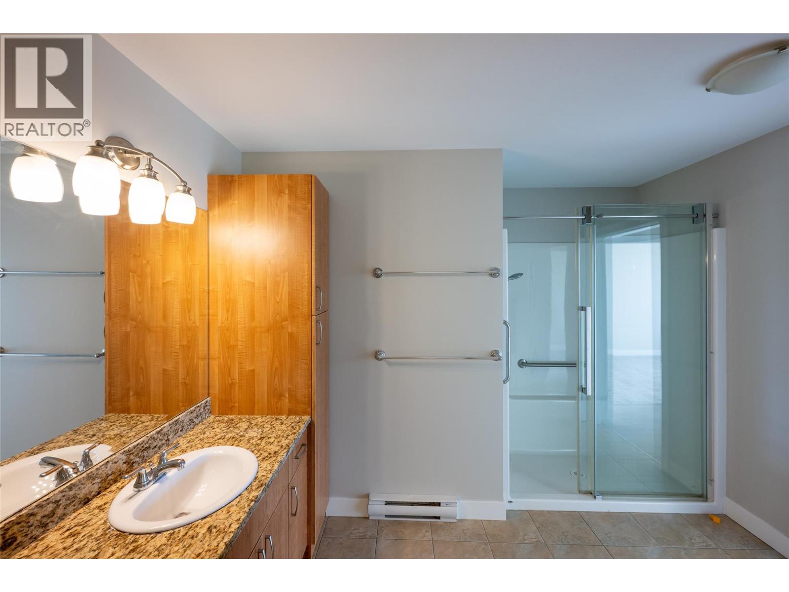 760 Mayfair Street Unit# 303, Kamloops