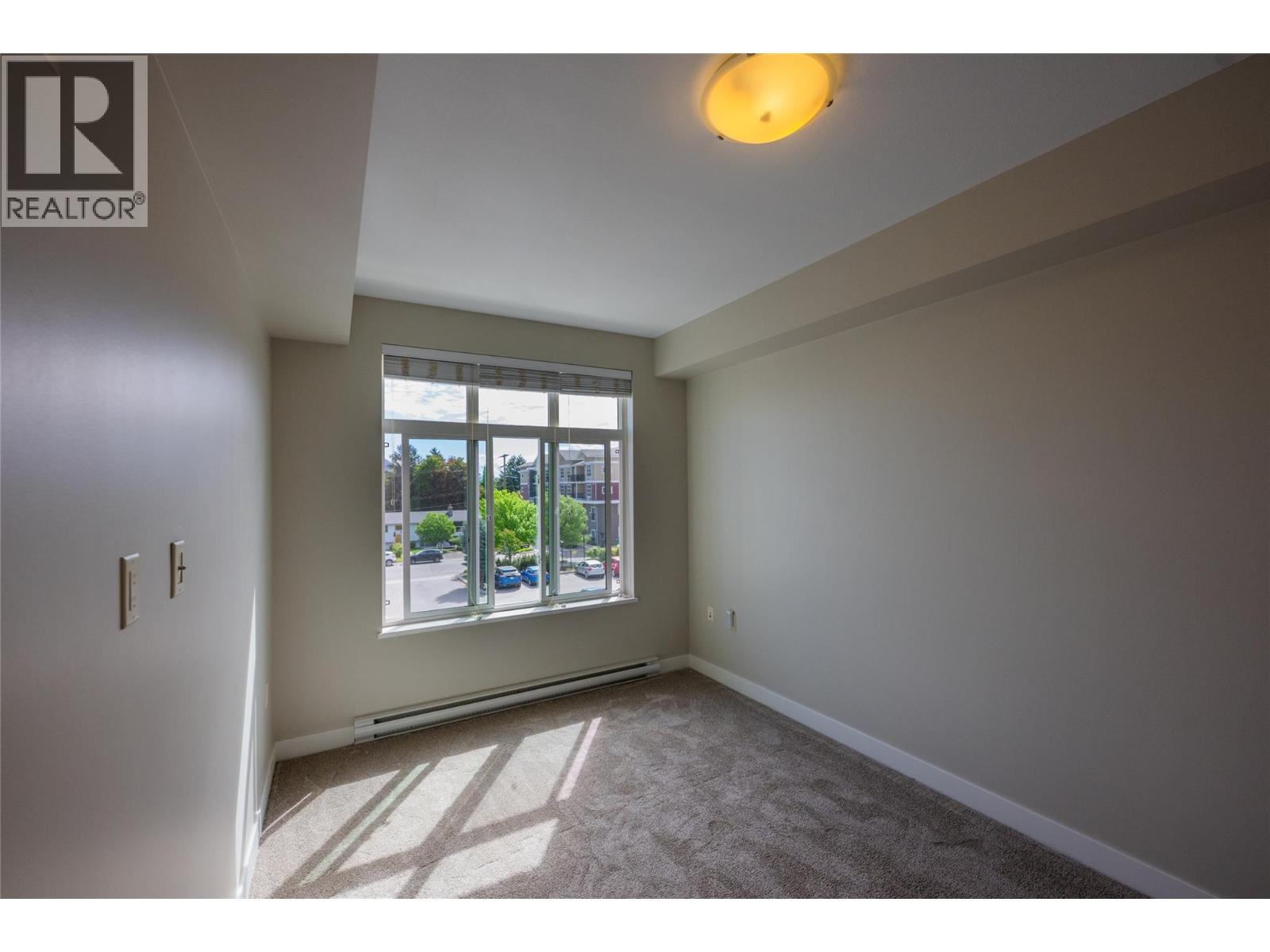 760 Mayfair Street Unit# 303, Kamloops