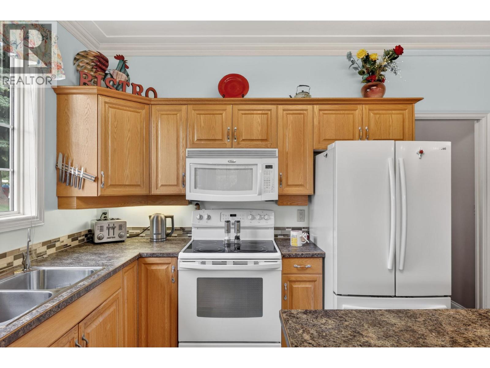 212 3360 Old Okanagan Highway, West Kelowna