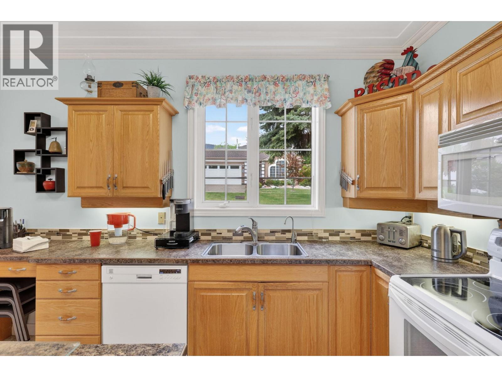 212 3360 Old Okanagan Highway, West Kelowna
