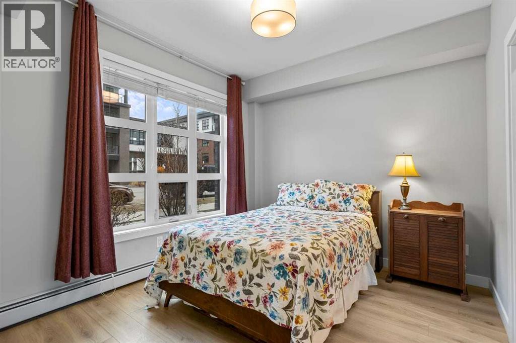 #107 383 Smith Street NW - 13