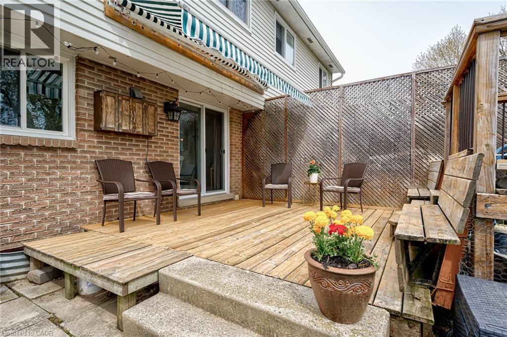 105 MAPLE Avenue, Stratford, Ontario, N5A7G8 — Photo 8