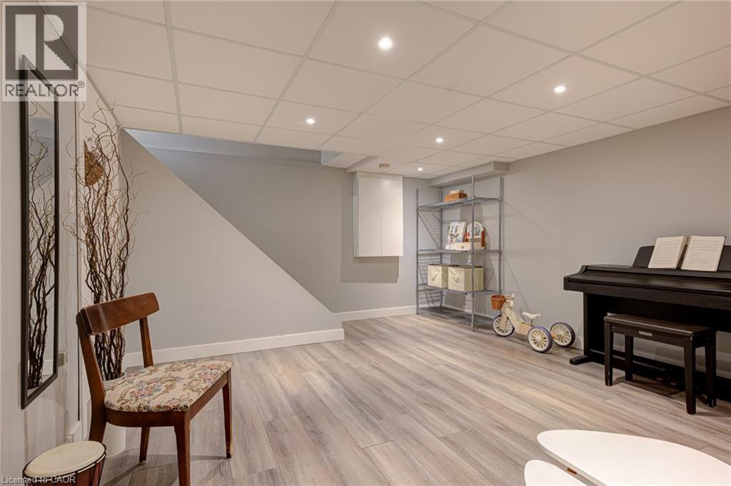 105 MAPLE Avenue, Stratford, Ontario, N5A7G8 — Photo 37