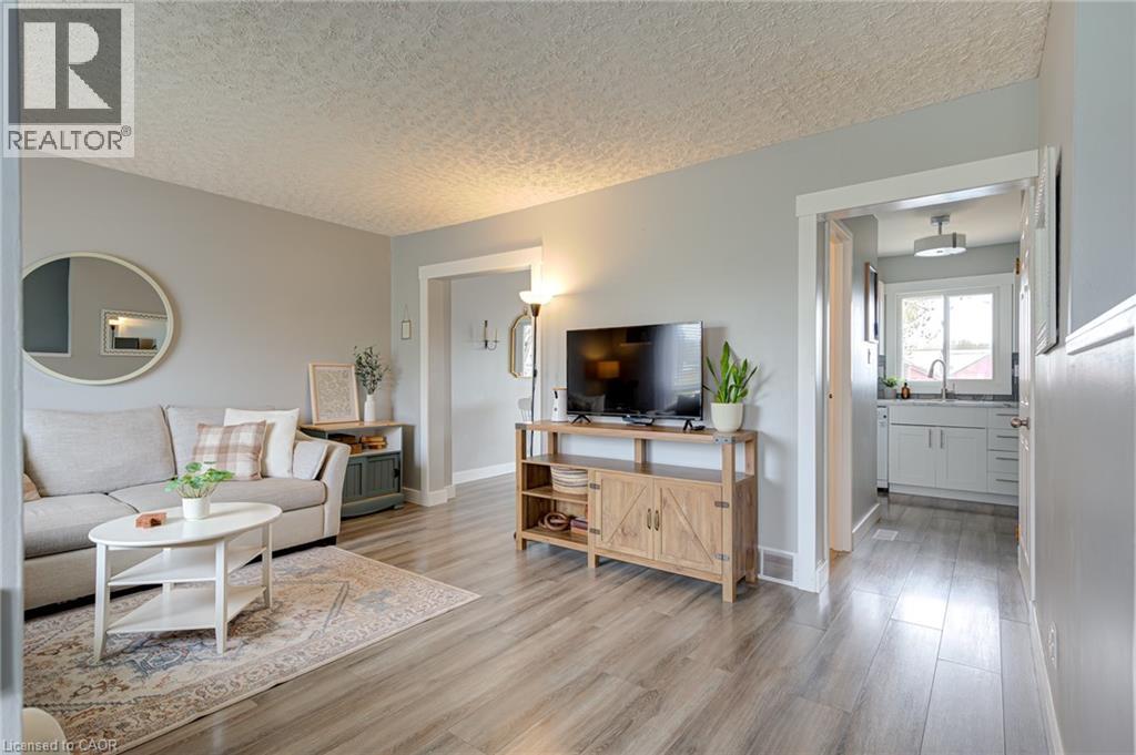 105 MAPLE Avenue, Stratford, Ontario, N5A7G8 — Photo 34