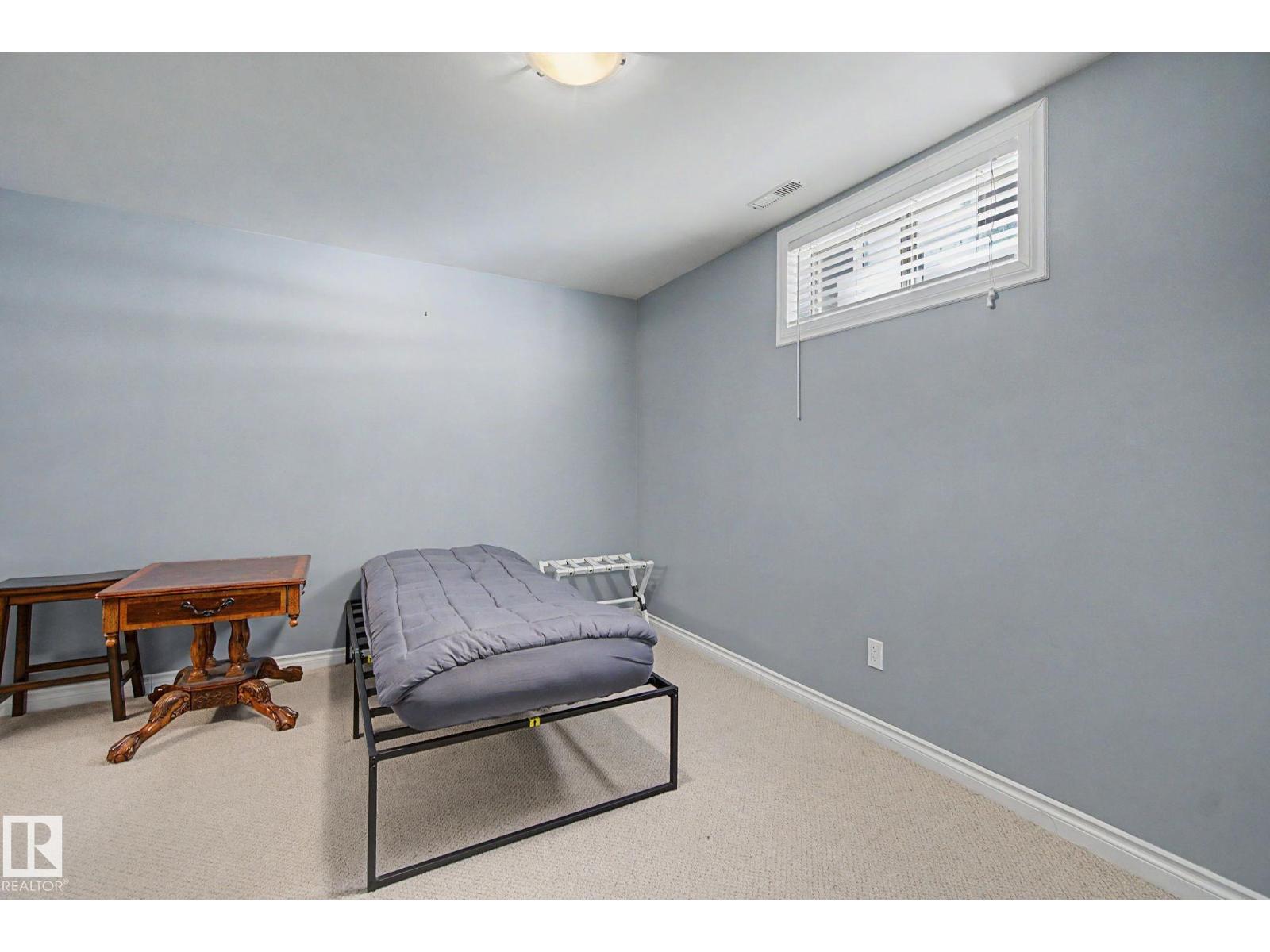 42 WOODLAKE RD, Sherwood Park