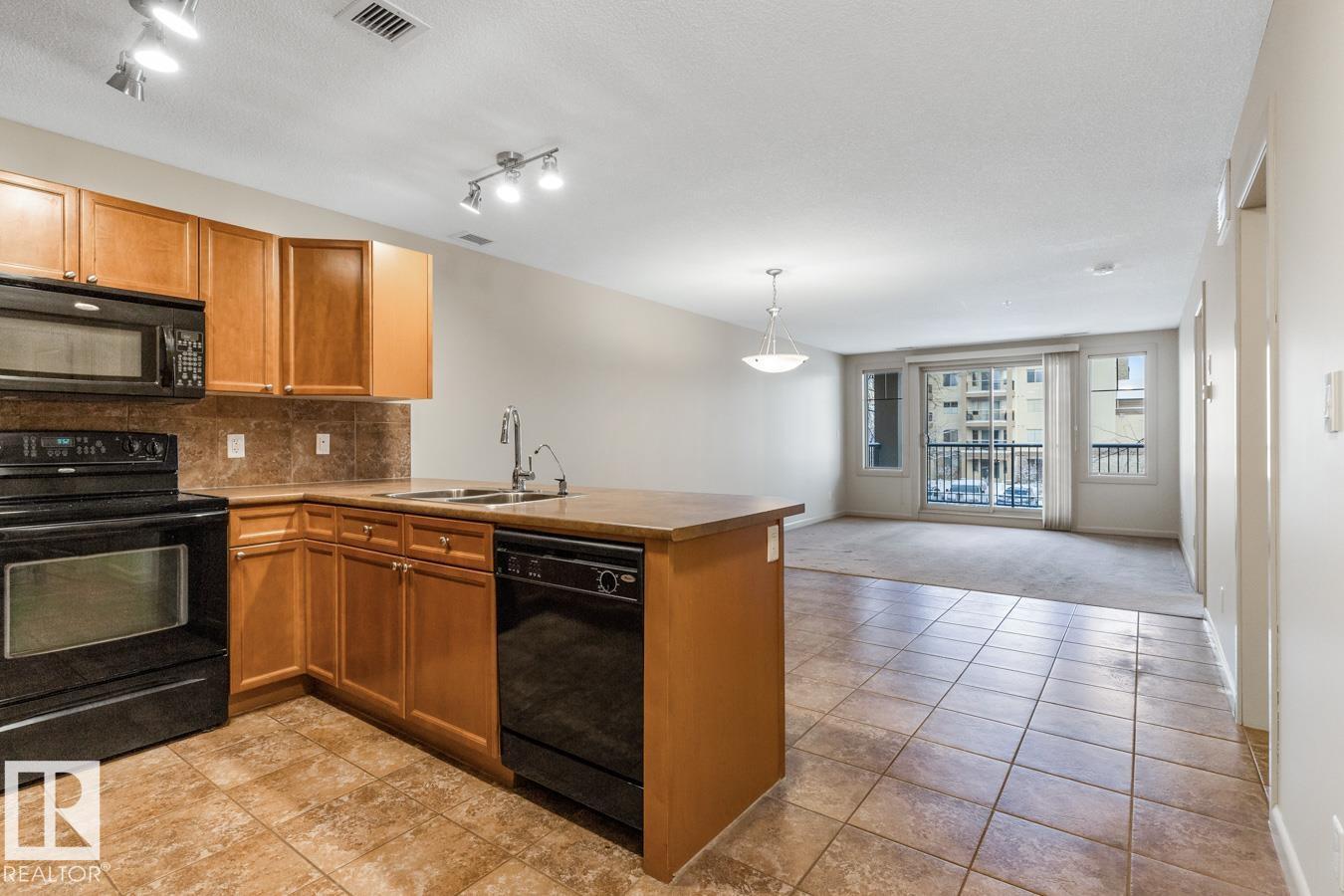 #228 400 PALISADES WY, Sherwood Park