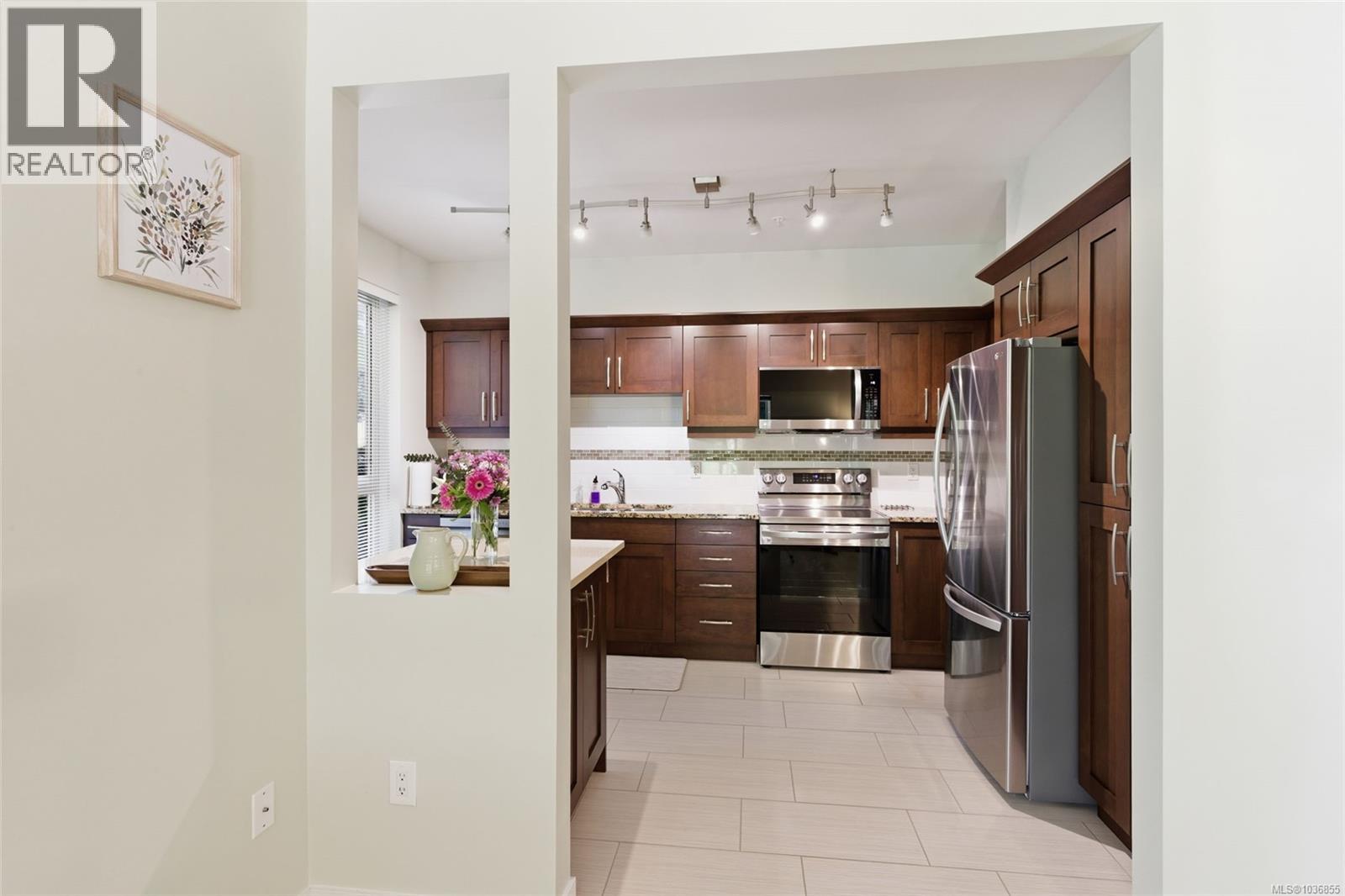 #114 5670 Edgewater Lane - 10