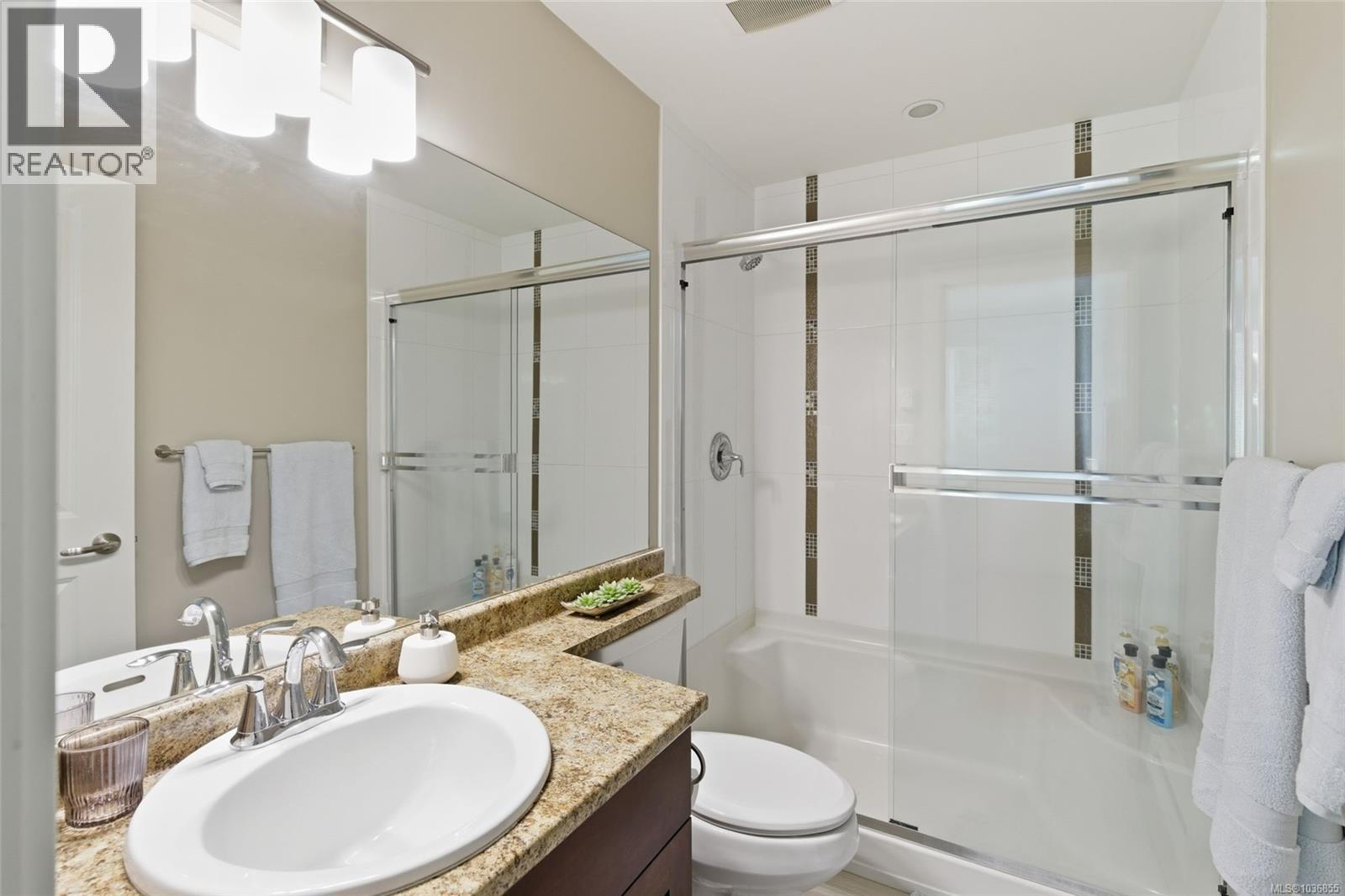 #114 5670 Edgewater Lane - 22
