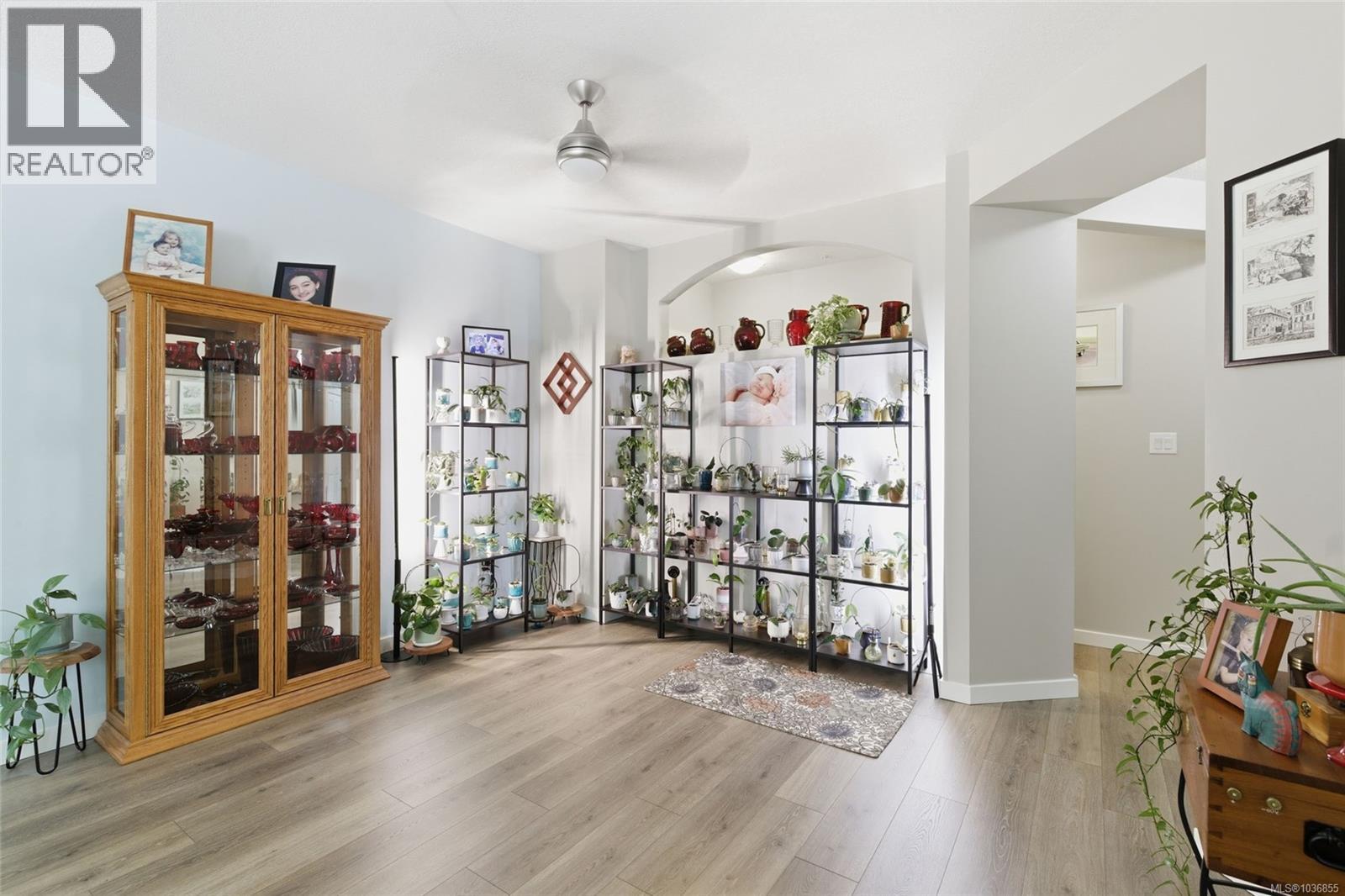 #114 5670 Edgewater Lane - 25