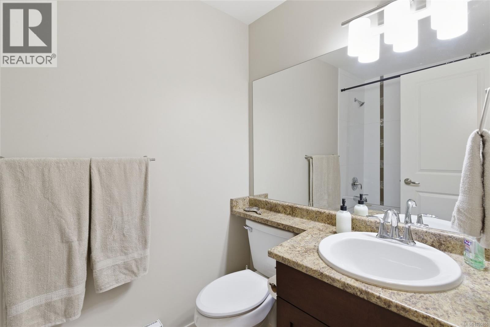 #114 5670 Edgewater Lane - 28
