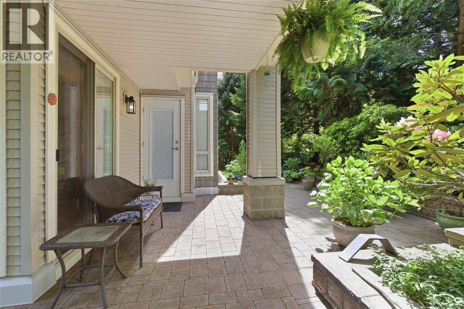 #114 5670 Edgewater Lane - Image 3