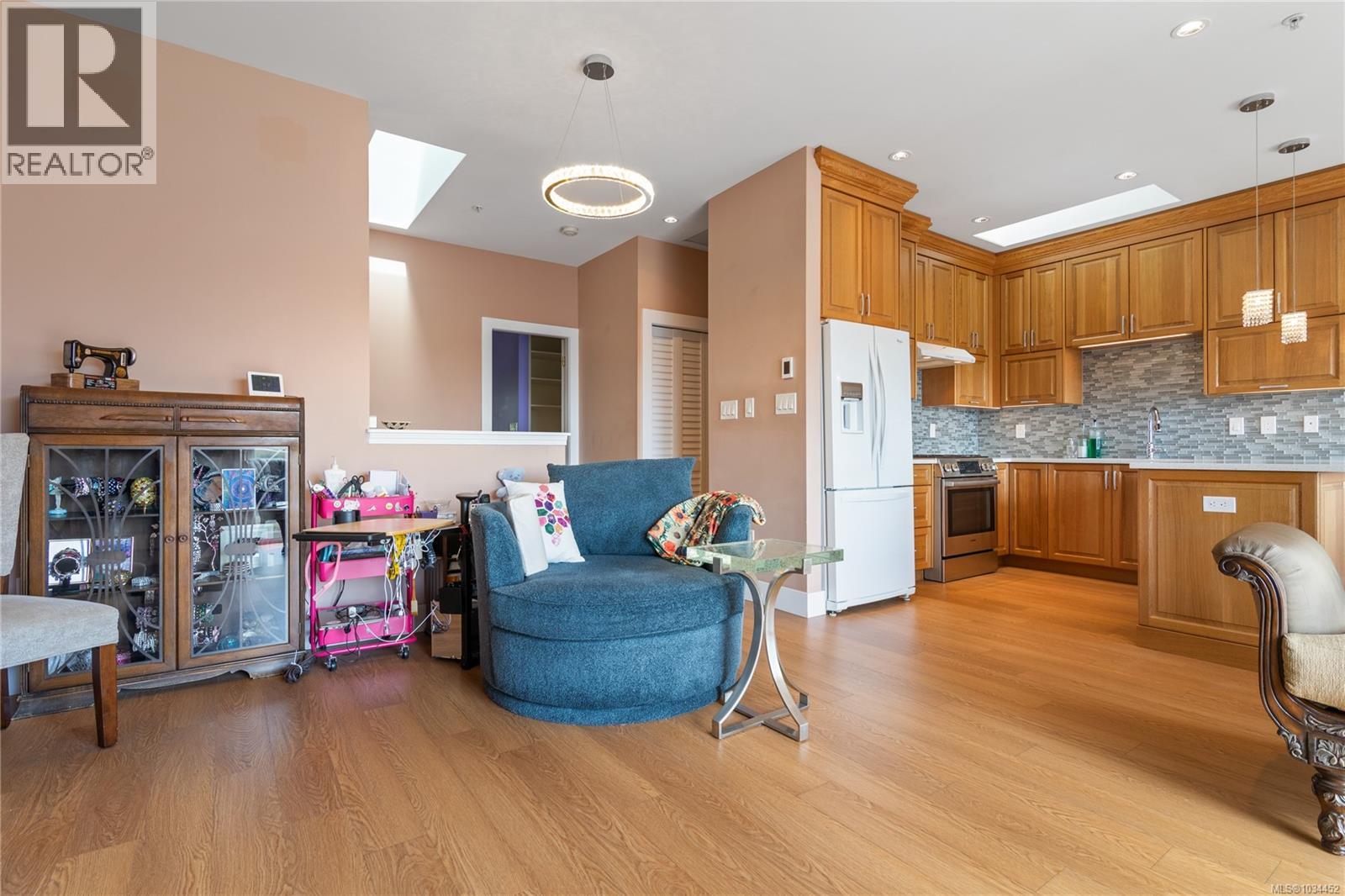 #22 126 Hallowell Rd - 10