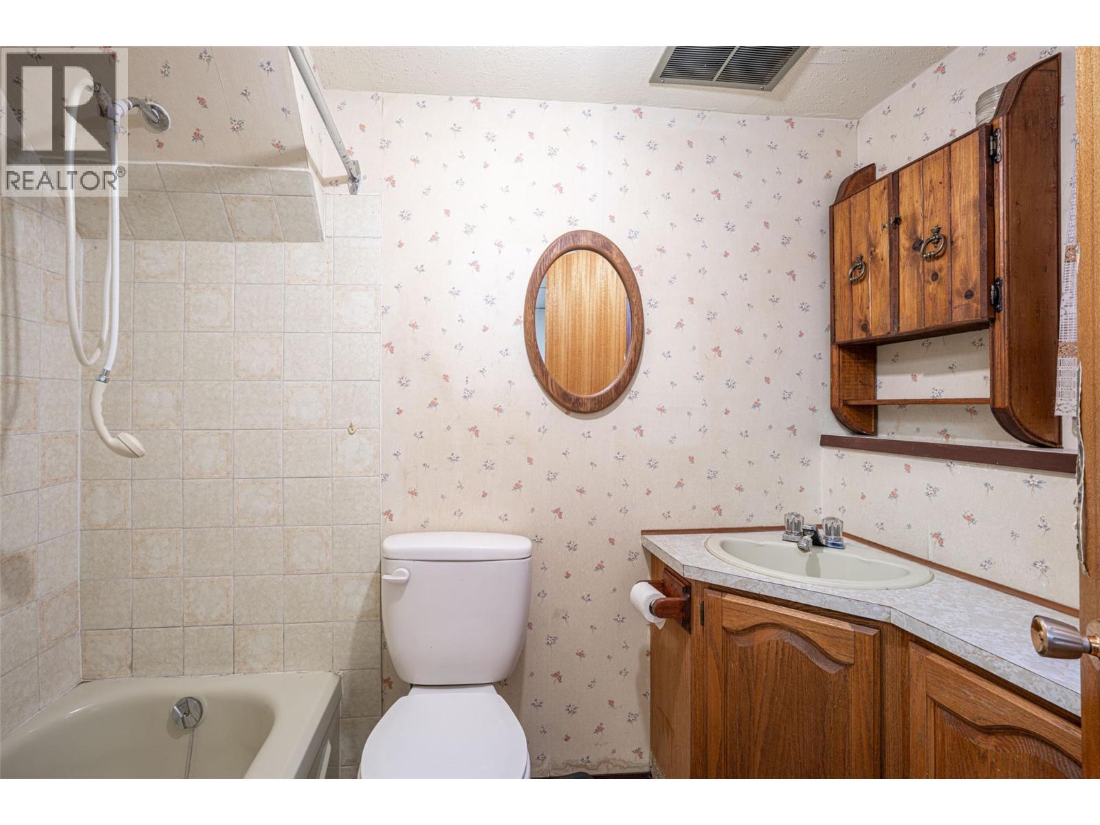 1272 St Clare Court - 25