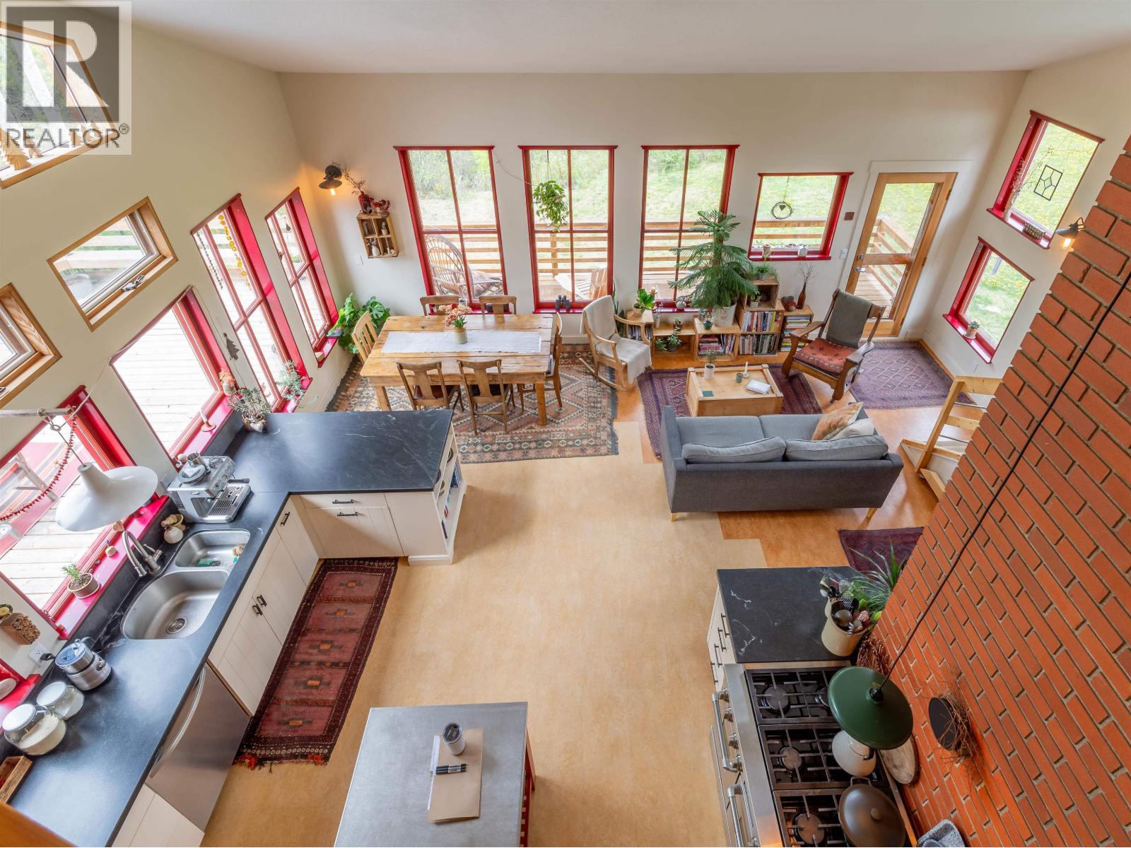 21471 TELKWA HIGH ROAD - 23