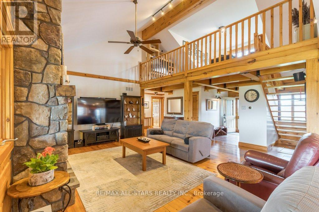 1769 MYERS CRESCENT - 15