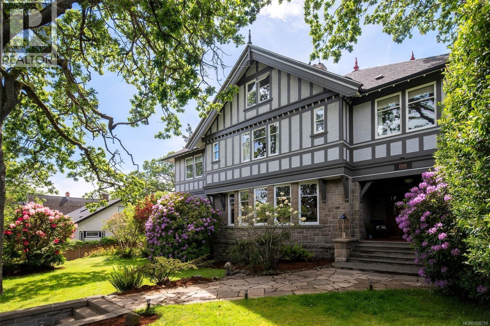 1566 Hampshire Rd - 2