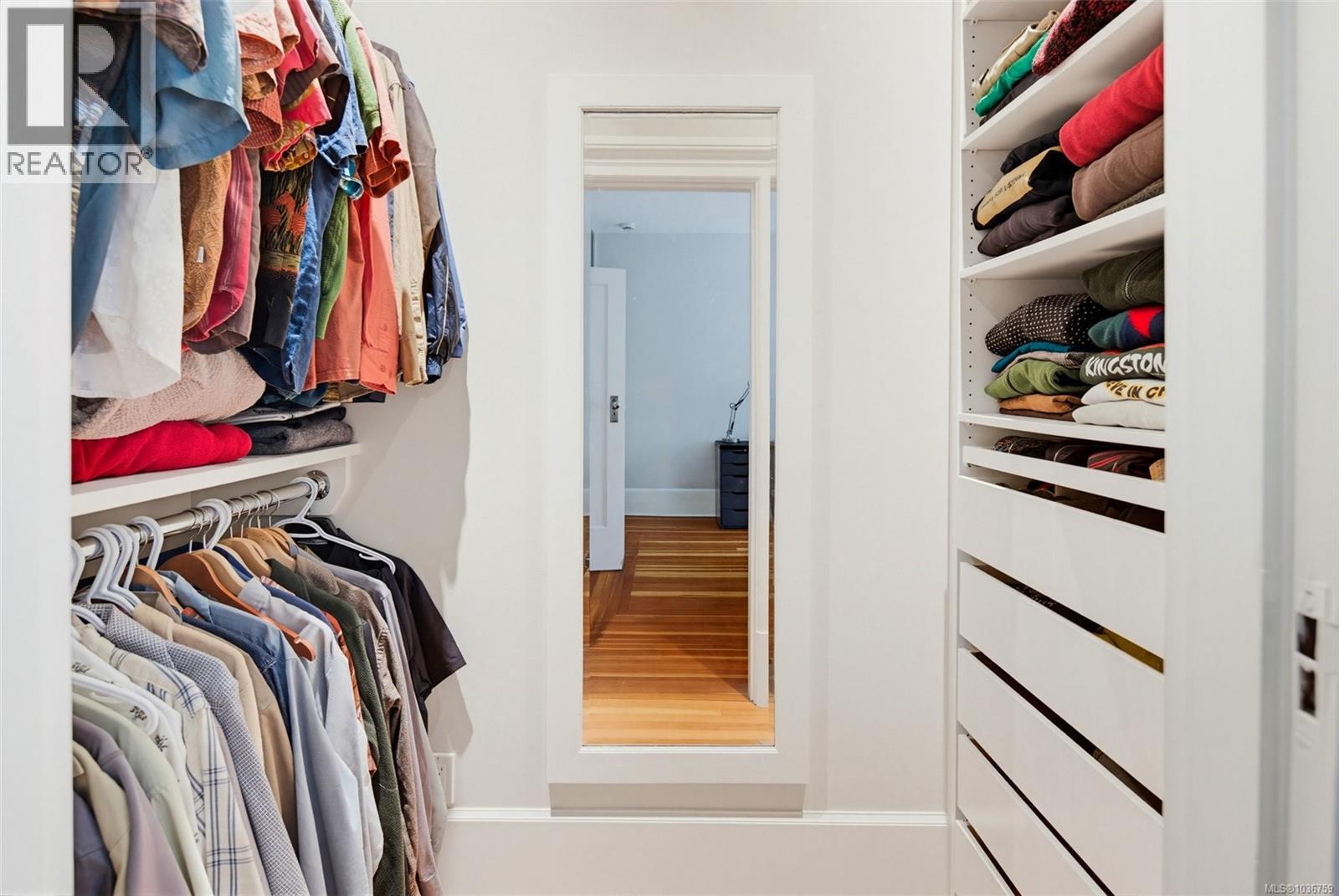 1566 Hampshire Rd - 37