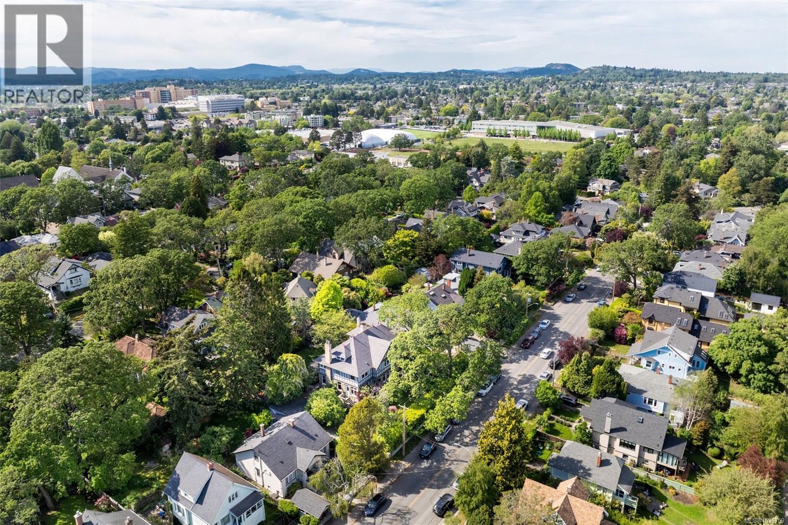 1566 Hampshire Rd - 71