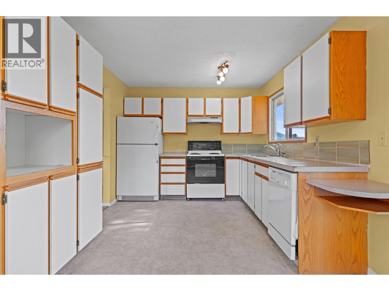 936 MCCARTNEY Road - 18