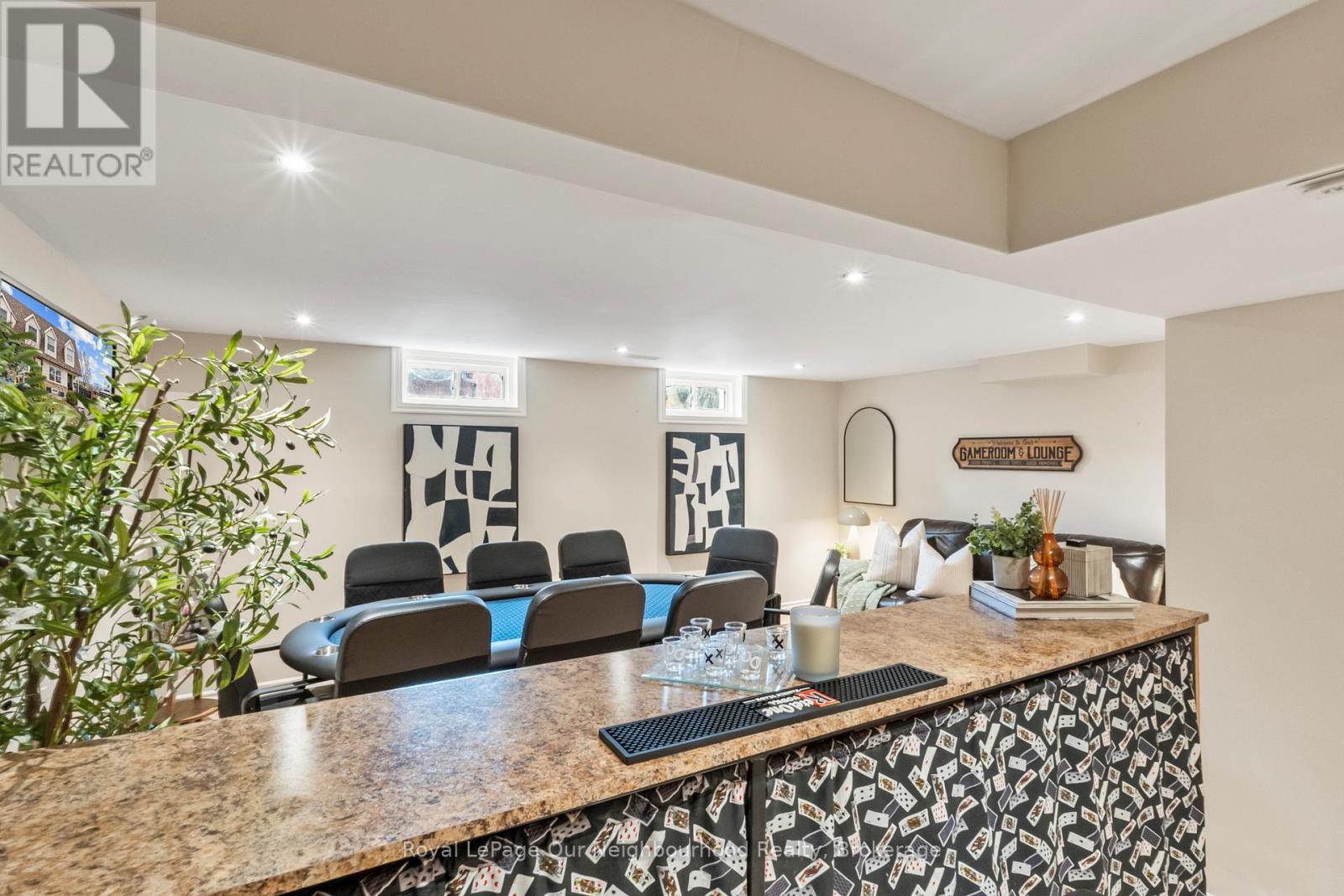 1261 LUDLOW COURT - 32