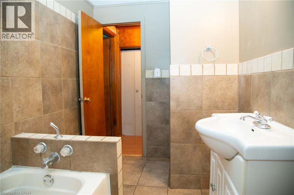 634 ST ANDREW Street - 28