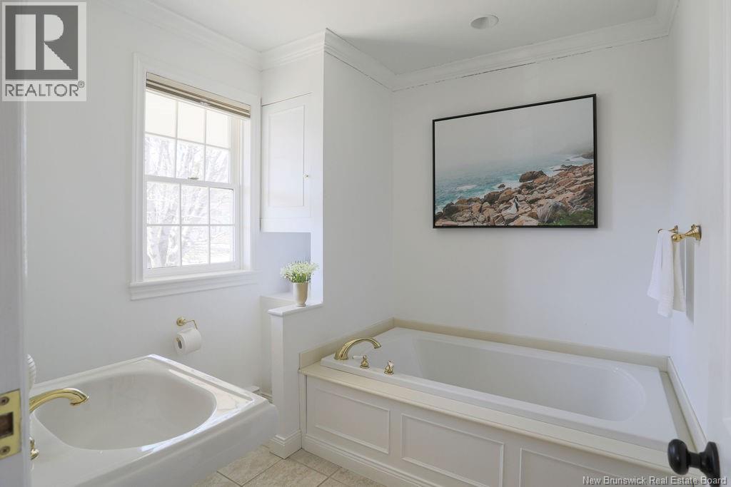 76 Park Drive - Image 23
