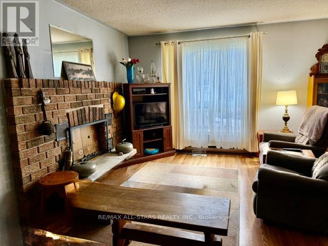 16 DUNN STREET - 5