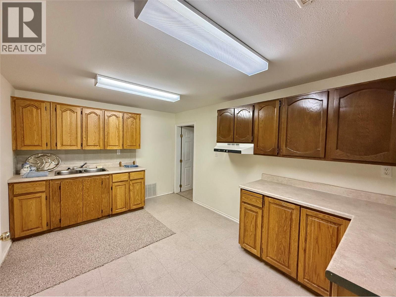 11900 Olympic View, Osoyoos