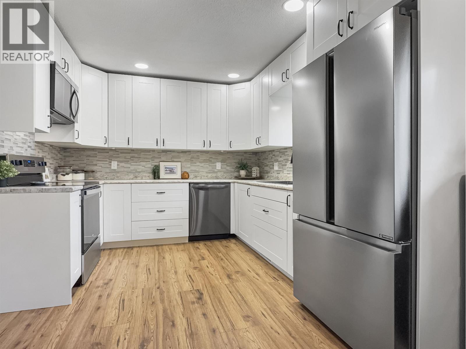 1341 HODGSON ROAD - 4