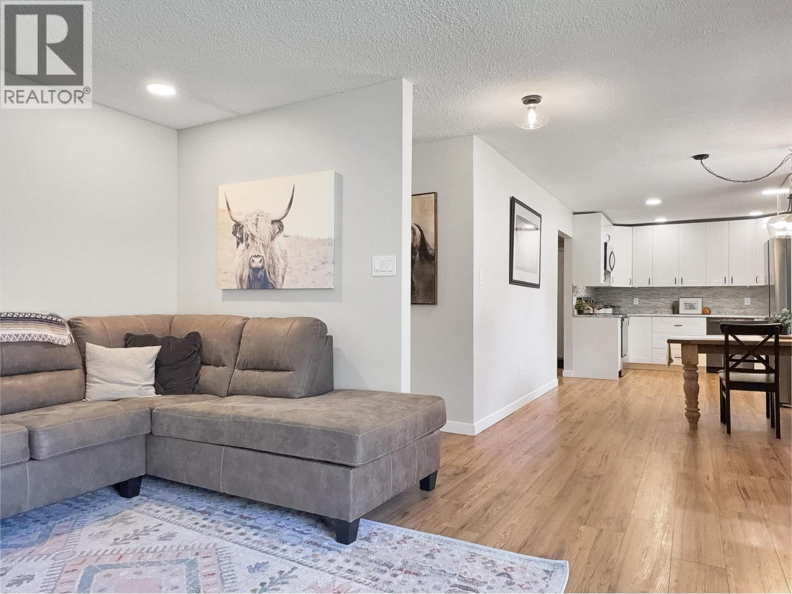 1341 HODGSON ROAD - 12