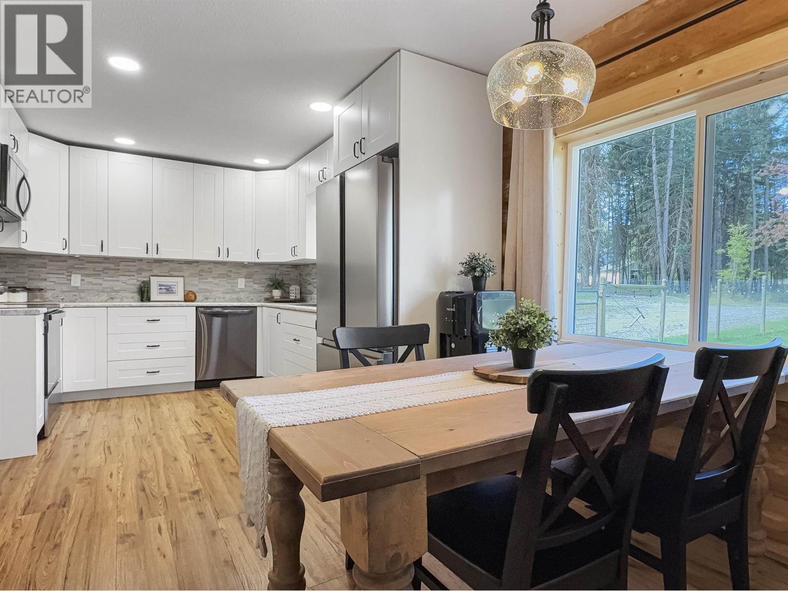 1341 HODGSON ROAD - 8