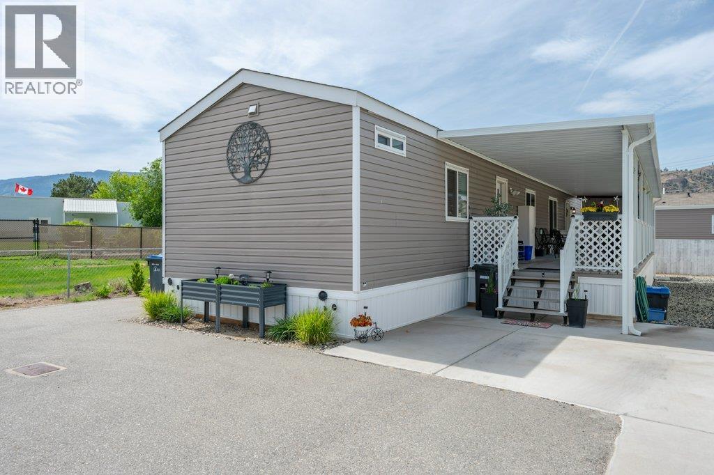 6633 PARK Drive Unit# 36, Oliver