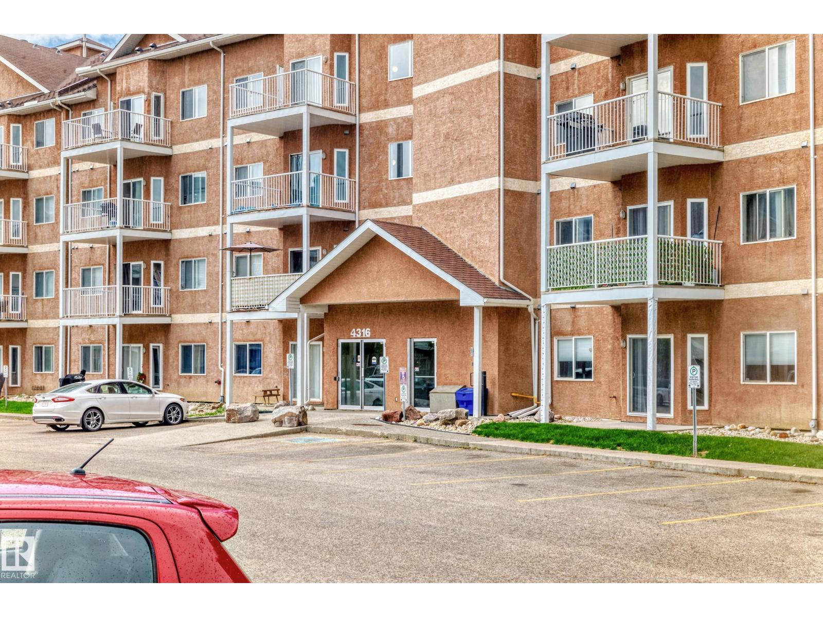 #207 4316 139 AV NW - 45