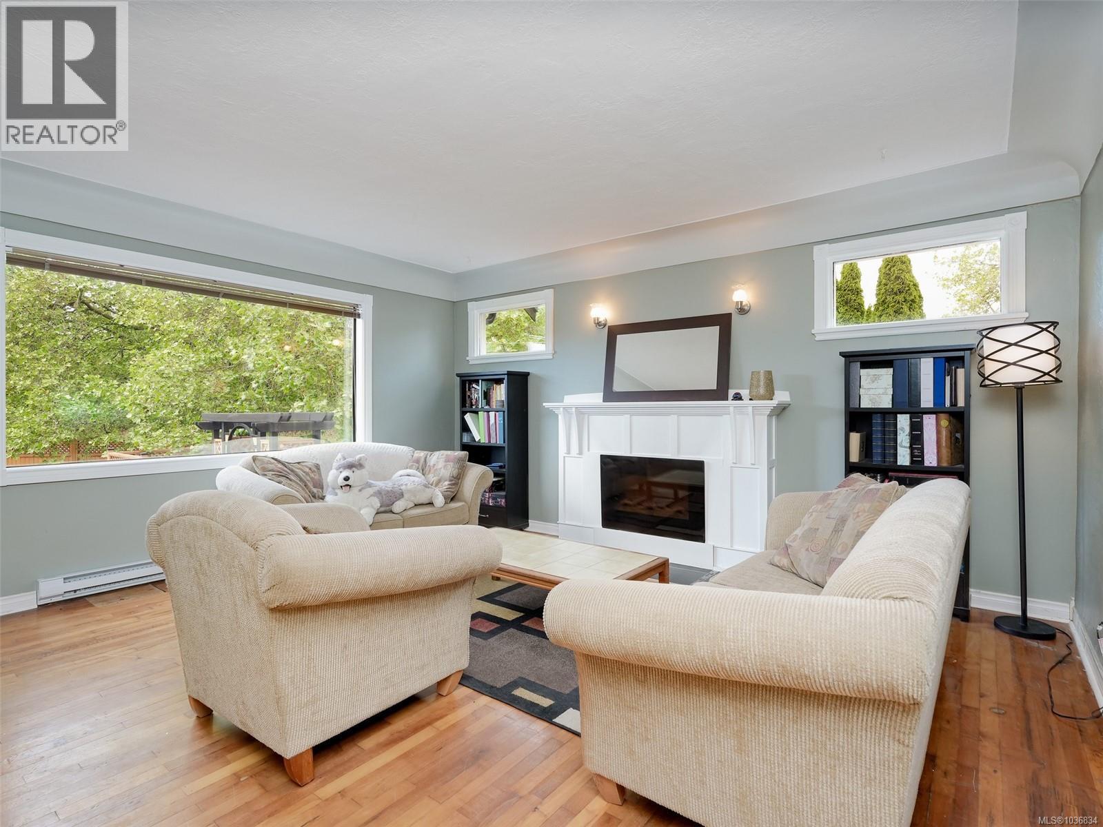 164 St. Giles St - 3