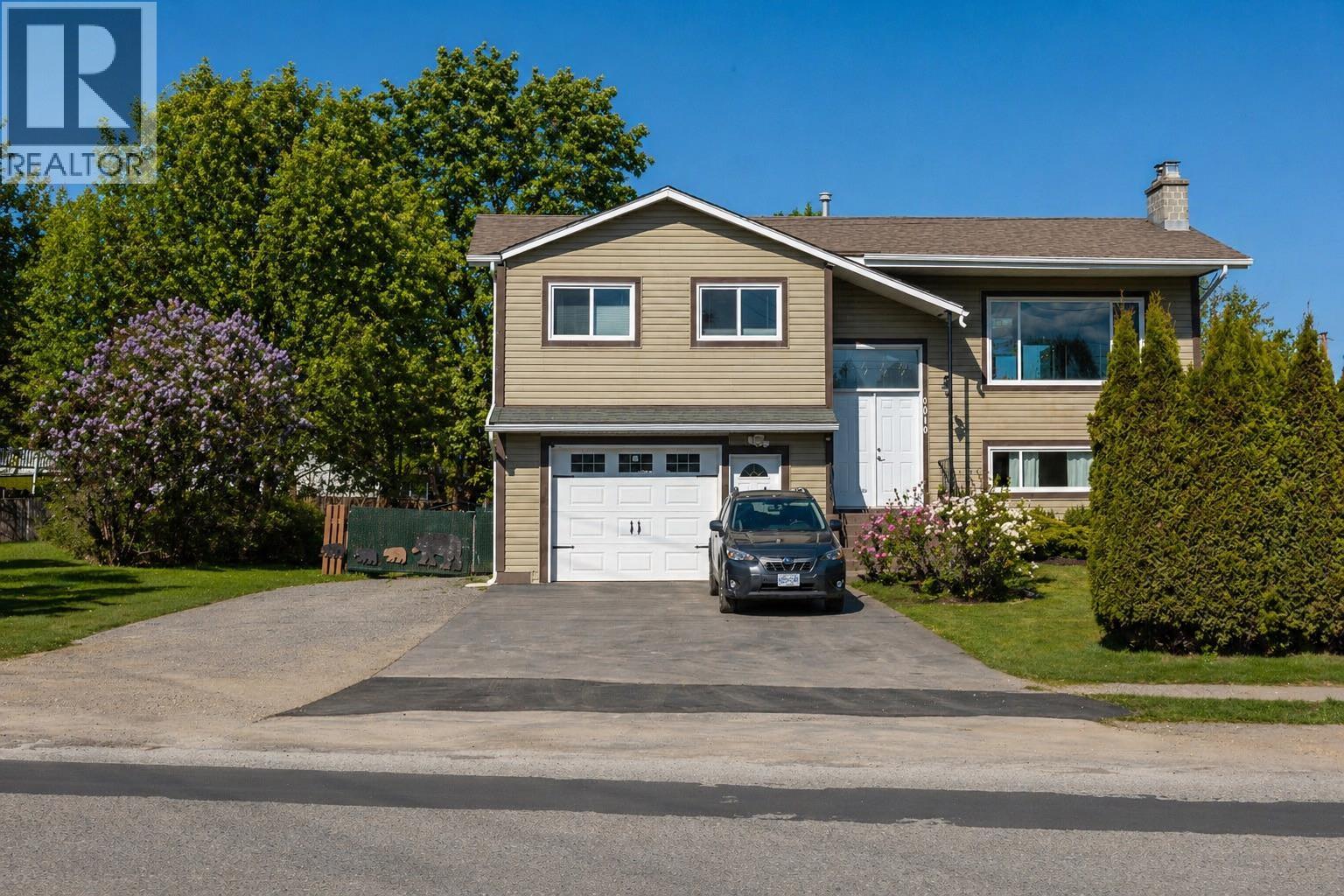 5010 LANFEAR Drive, Terrace
