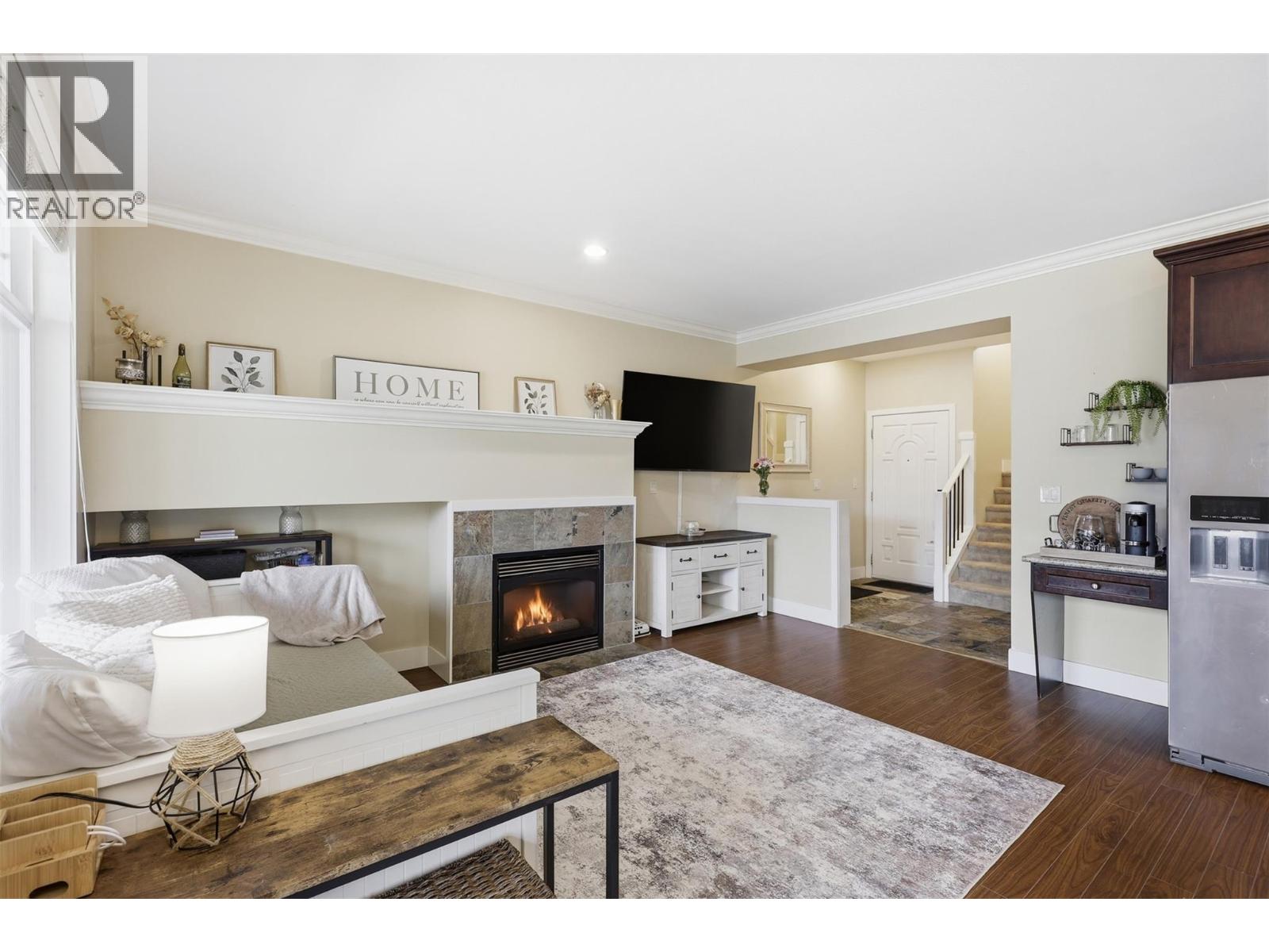 #59 2046 Robson Place - 10
