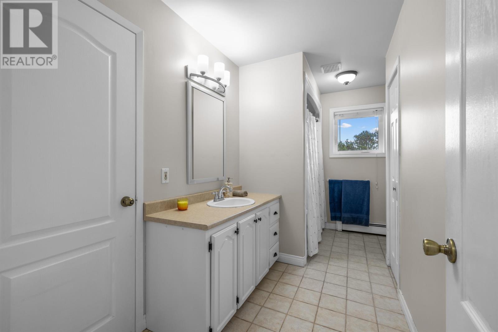 184 DEKKER Road - 20