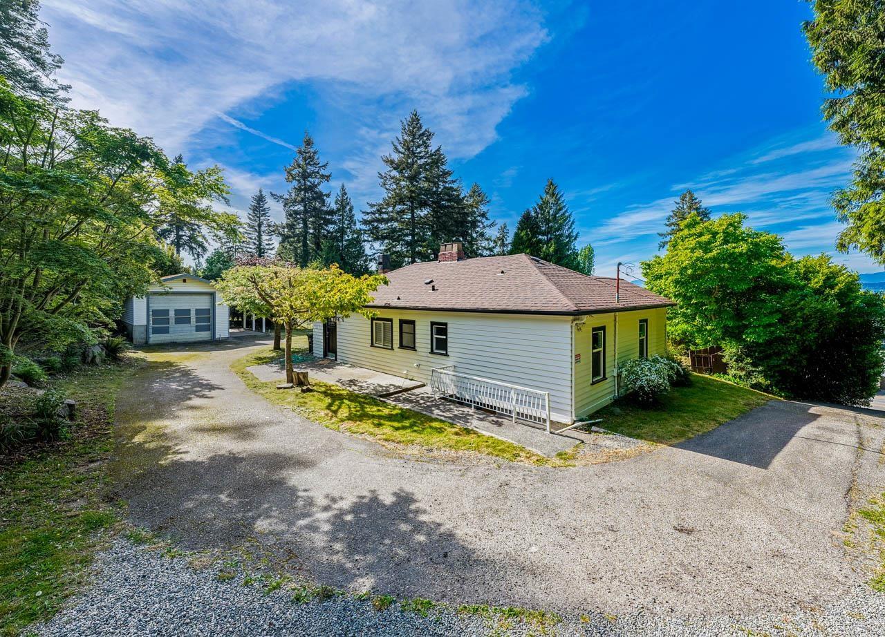 12520 CRESCENT ROAD, Surrey