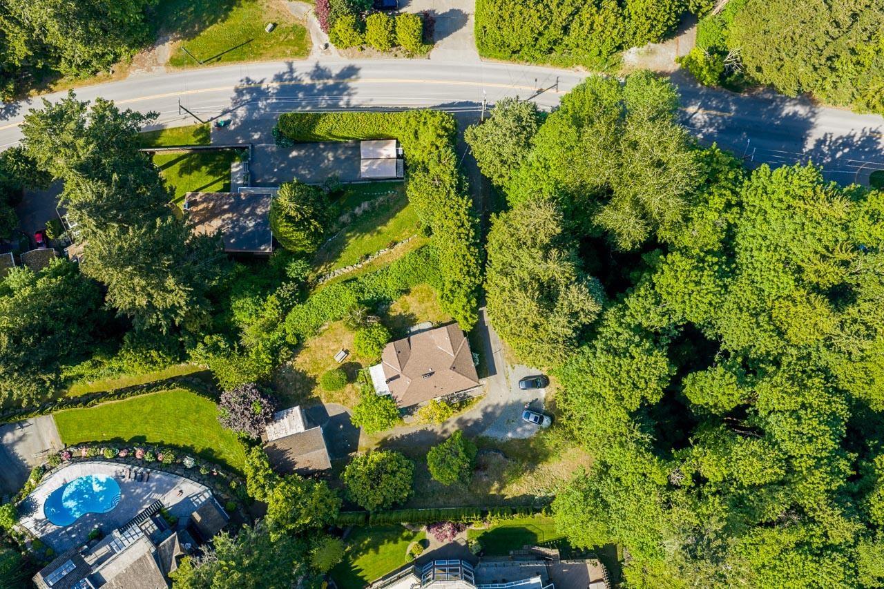 12520 CRESCENT ROAD, Surrey