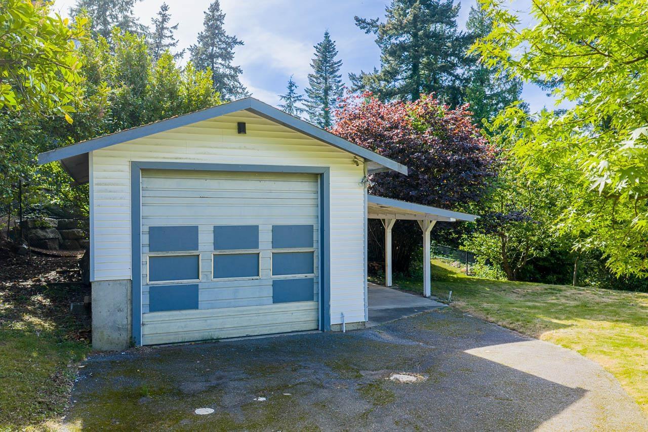 12520 CRESCENT ROAD, Surrey