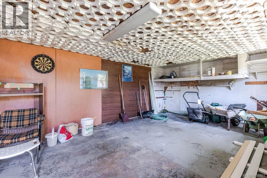 880 Eberts St - 22