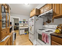 453-455 High Street, photo 13