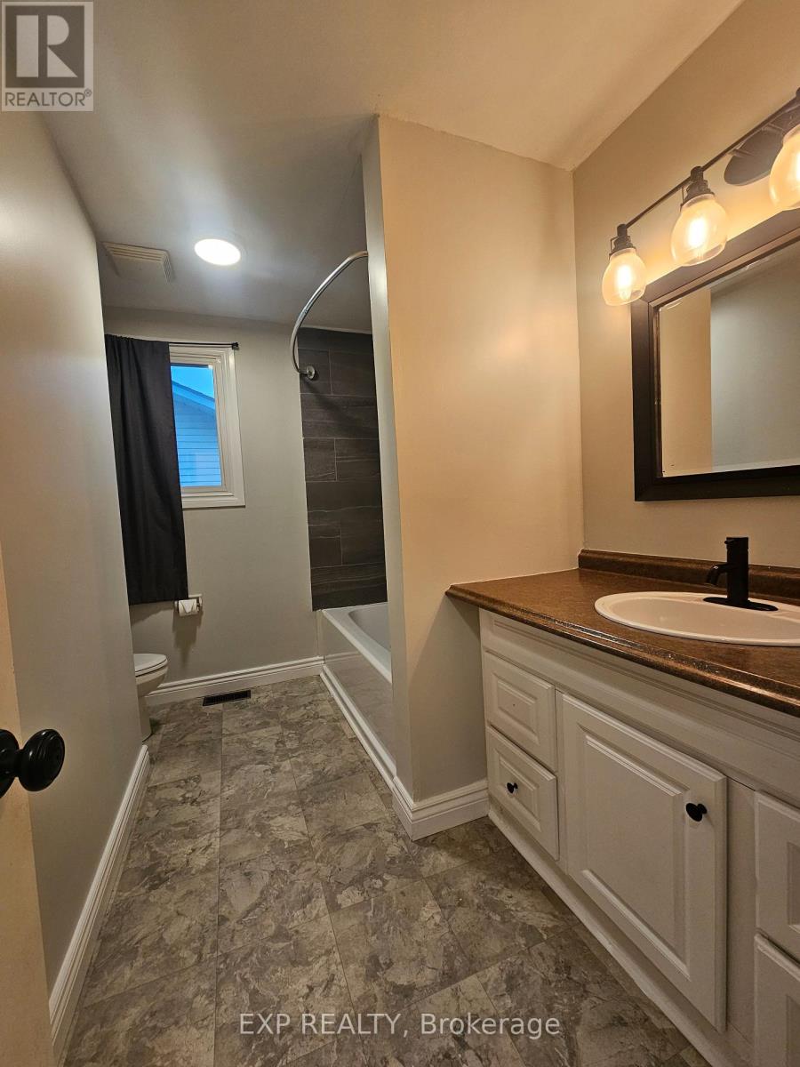 626 LAURIER BOULEVARD - 10