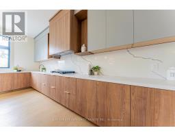 34 Wigan Crescent, Toronto, ON M3H3A4 Photo 12