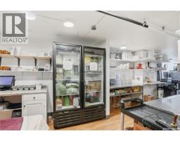 245 3rd Avenue S, Saskatoon, SK S7K1M4 Photo 32
