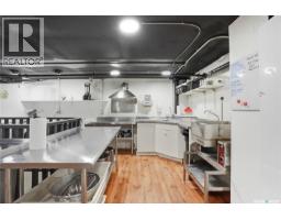 245 3rd Avenue S, Saskatoon, SK S7K1M4 Photo 39